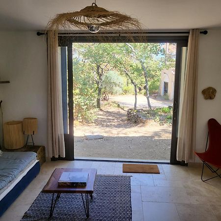 Le Cabanon Bed & Breakfast Menerbes Luaran gambar
